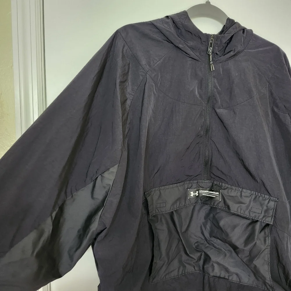 Under Armour Rush 1/2 Zip Anorak Woven Hooded Windbreaker Jacket Mens XL